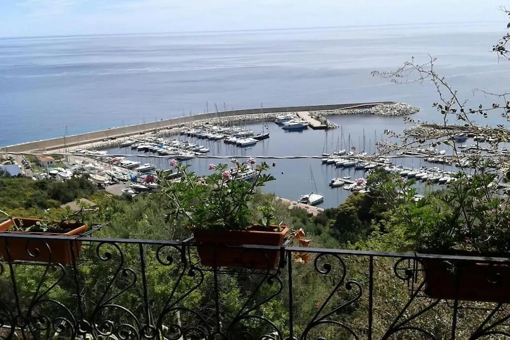Meraviglioso Appartamento Sul Porto Santa Maria Navarrese