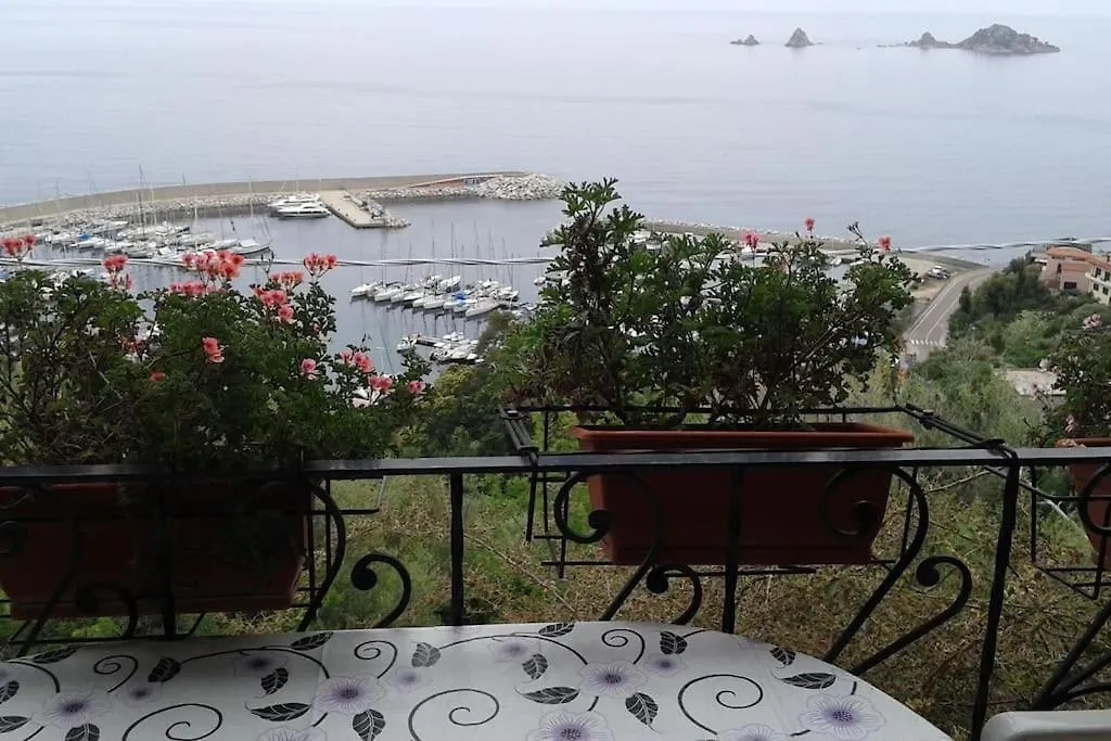 Meraviglioso Appartamento Sul Porto Santa Maria Navarrese