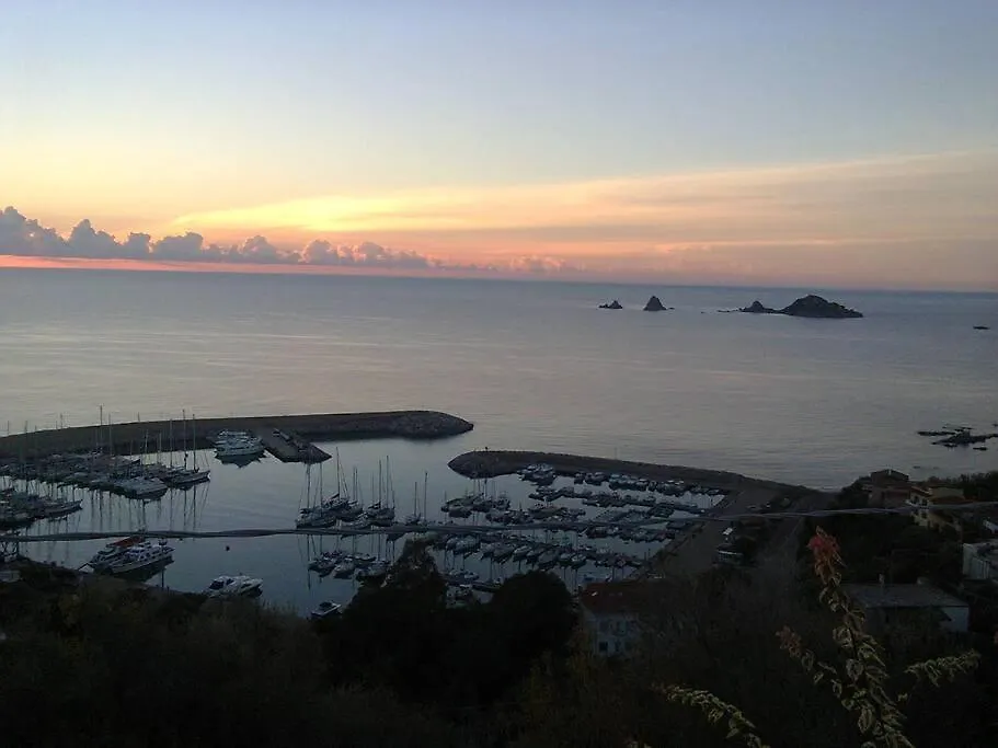 Meraviglioso Appartamento Sul Porto Santa Maria Navarrese
