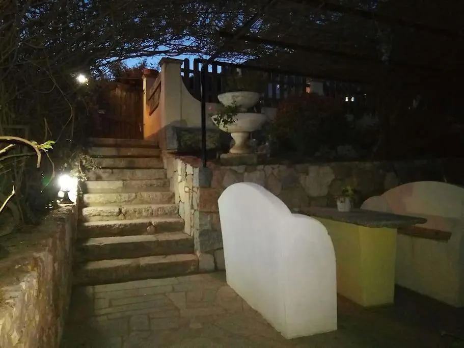 Meraviglioso Appartamento Sul Porto Santa Maria Navarrese Italia